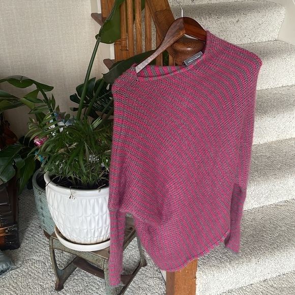 Wooden Ships Mohair Wool Slouchy Pink Sweater - Picture 5 of 11